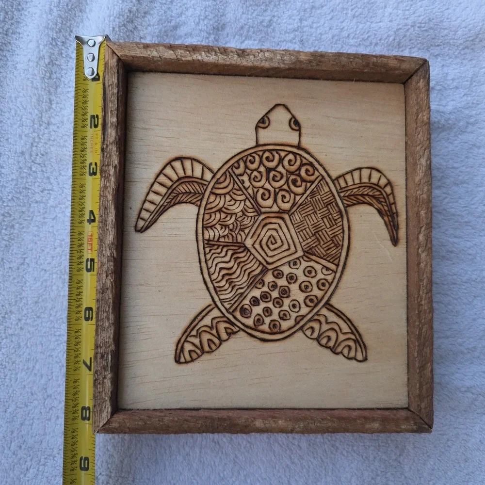 Handmade Wood Burned Sea Turtle Wall Art Rustic Reclaimed Wood Frame Pyrograp E3